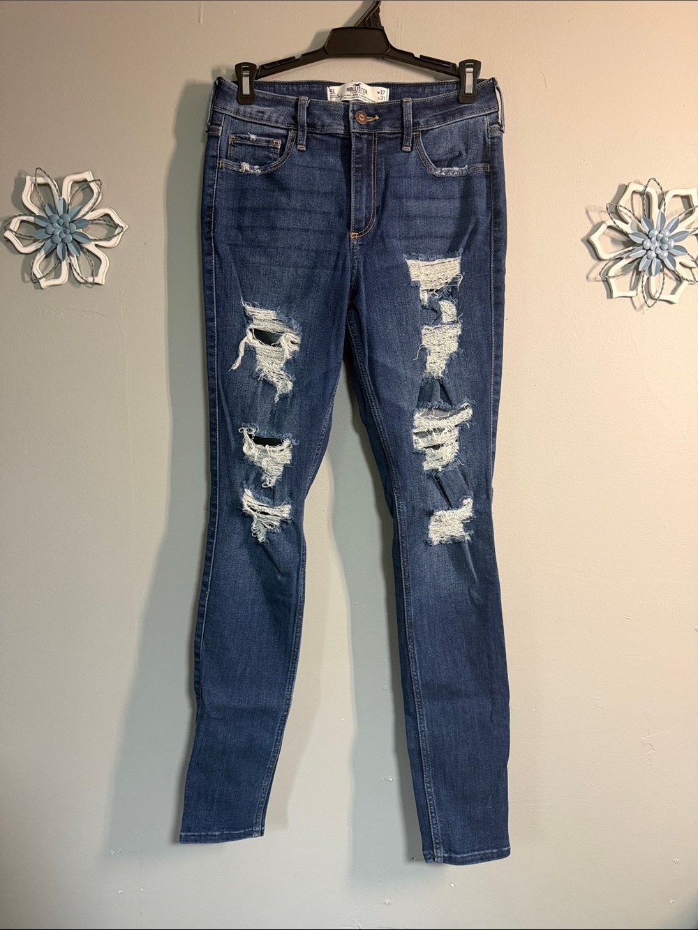 Hollister Curvy Mid-Rise Jean